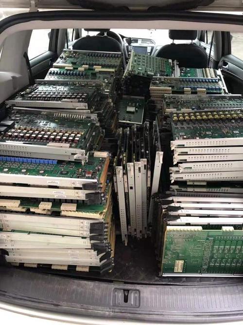 普陀区网络机柜服务器回收 工作站通讯设备回收 思科交换机回收